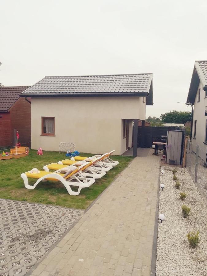 Vila Wakacyjne Domki Ustronie Morskie Exteriér fotografie